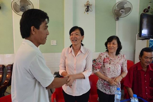 Reunion feast of those who escaped death in brake-failed bus