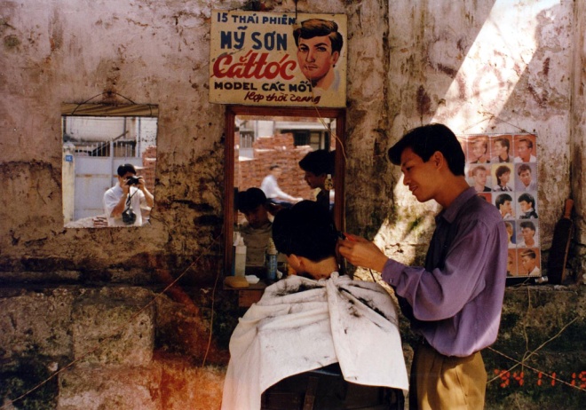 Hanoi’s Old Quarter in 1990s through lens of Japanese Ambassador