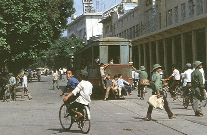 Photos of Vietnam in 80s captured by foreign journalist