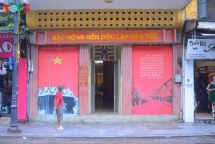 Visiting the house where Vietnam Declaration of Independence was written
