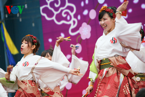 vietnam japan exchange 2018 to deepen bilateral cooperation