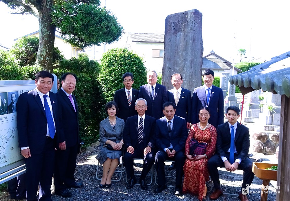 100th year of memorial stele for phan boi chaus supporter marked in japan
