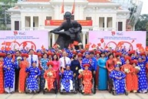 italian couple finds vietnamese benefactor after 45 years
