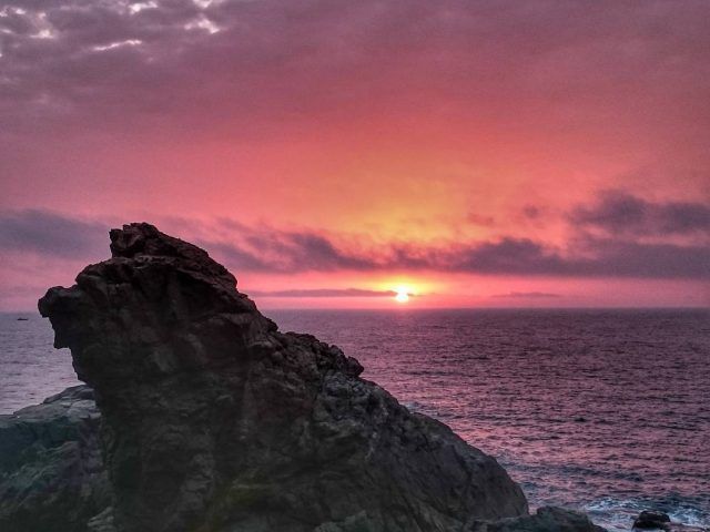Nghe Rock, the ideal place to catch the first rays of sun in Da Nang