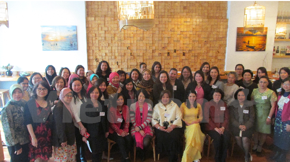 female diplomats from asean exchange in new zealand