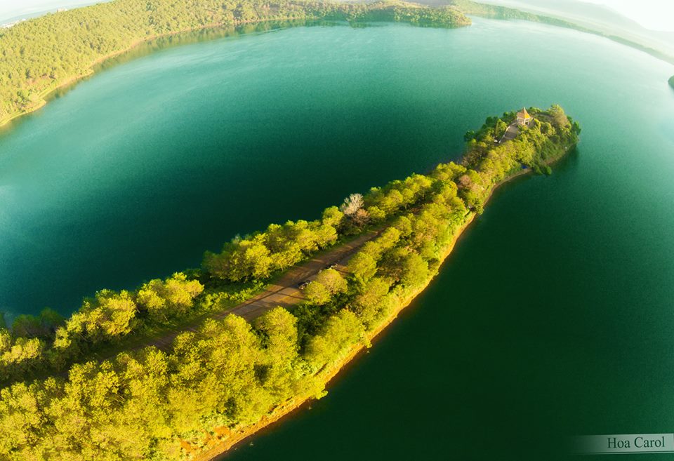 T’nung Lake in Pleiku
