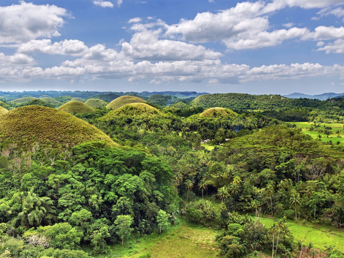 Vietnam's Pho, Ha Long bay among Top Asia tourism experiences