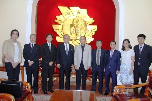 VJFA Chairman meets Japan-Vietnam Friendship Parliamentary Alliance Special Advisor