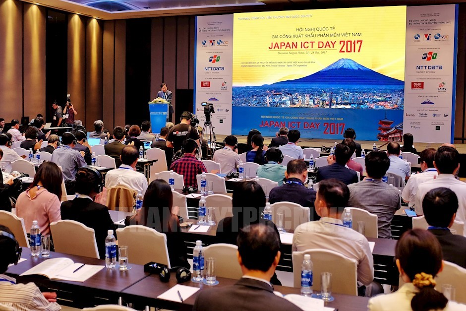 vietnam japan to step up it cooperation