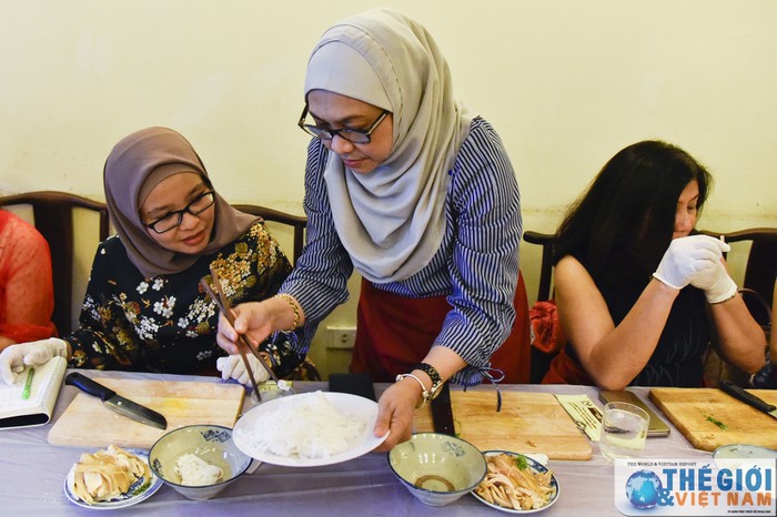 ASEAN women explore Vietnamese culinary world