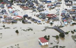 at least 35 killed and 17 missing after typhoon hagibis tears through japan