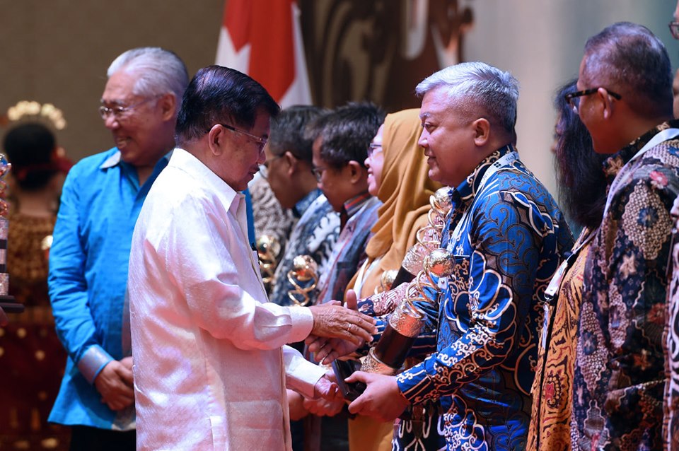 Two Vietnam’s companies received Indonesia’s Primaduta Award