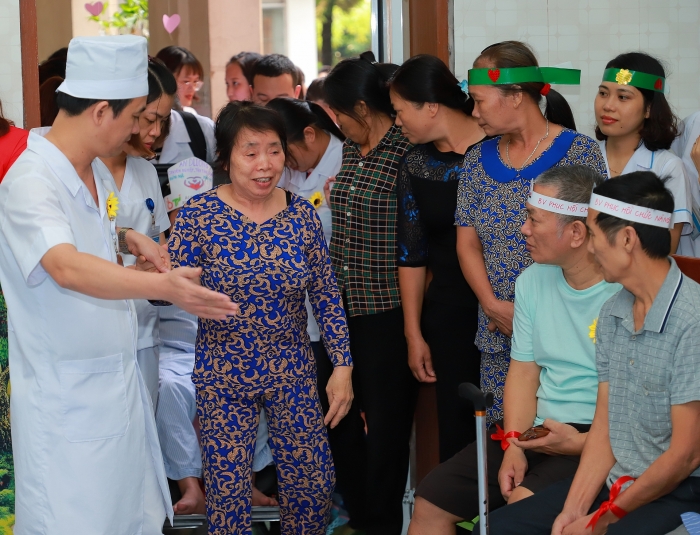 ngay hoat dong tri lieu 2019 nang cao nhan thuc se chia yeu thuong