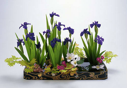 Japanese Ikebana arts: Beyond the arrangement of flowers