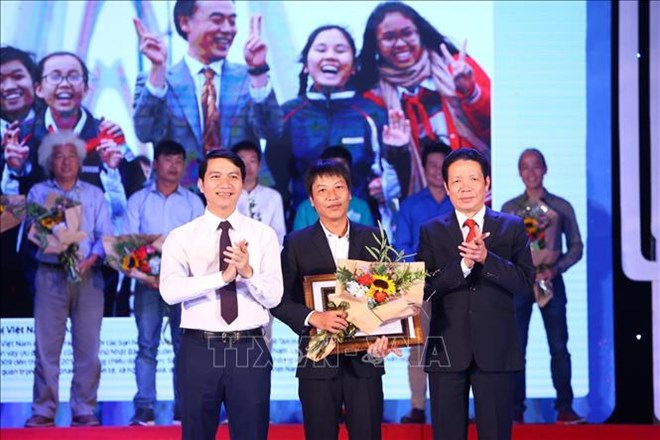 winners of photo contest on vietnam japan friendship honoured