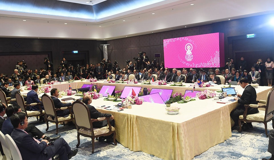 ASEAN, India back maintaining peace in East Sea