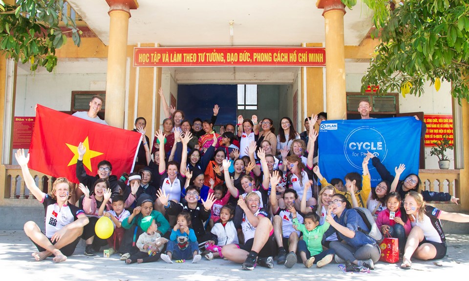 Cycle4plan: Dutch sponsors raise funds for children in Vietnam