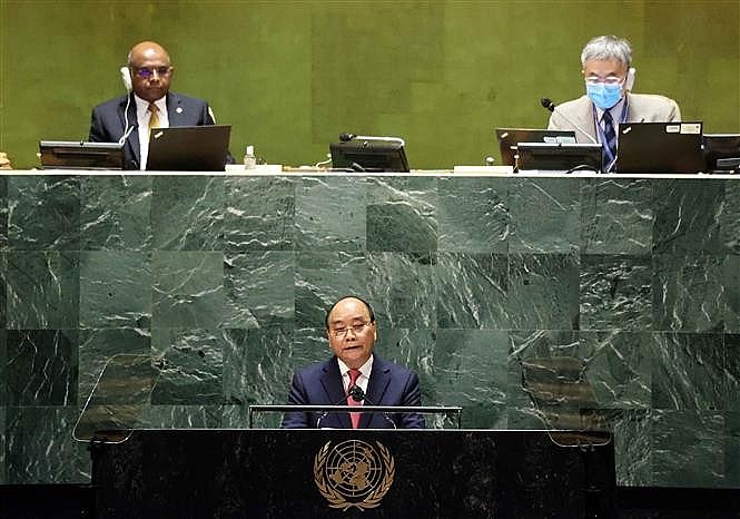 President Nguyen Xuan Phuc giving a speech at the 76th UN General Assembly. Photo: VNA